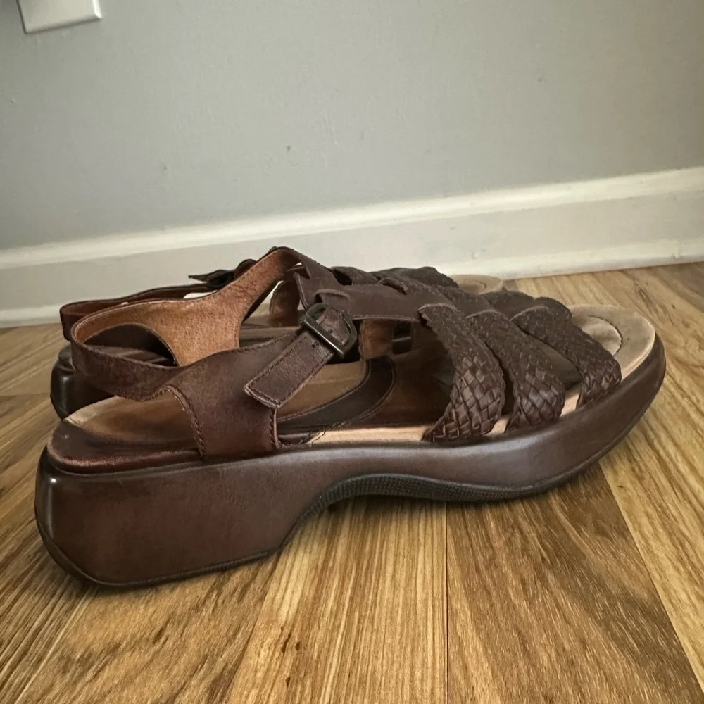 Dansko Womens Eu 42 Us 11.5 Brown Braided Leather Fisherman Sandals Clogs Brazil